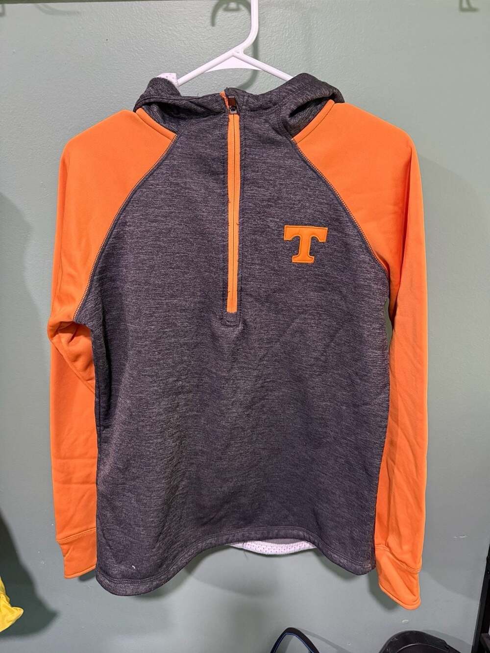 Colosseum Tennessee Volunteers 1/4 Zip Hoodie Size L Charcoal Orange